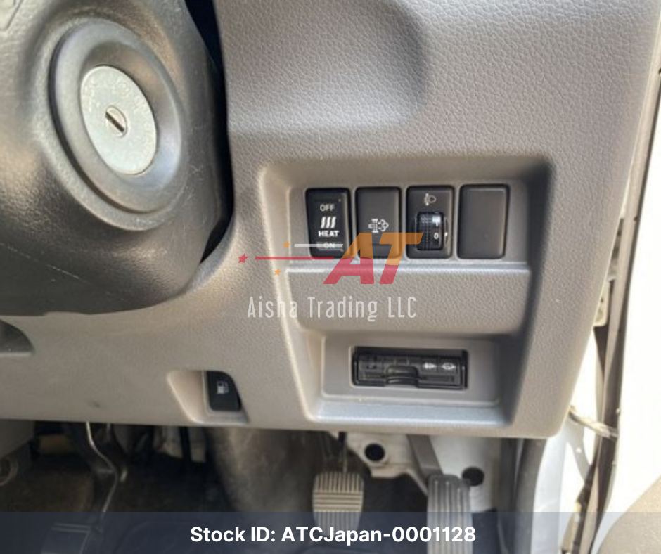 2017  Nissan Caravan